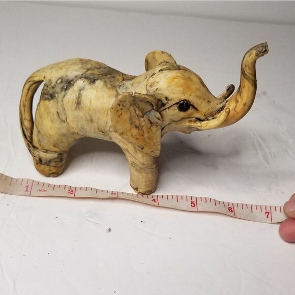 VTG Crushed oyster  Handmade Elephant Figurine Statue Marbleized trunk raised - Picture 11 of 13